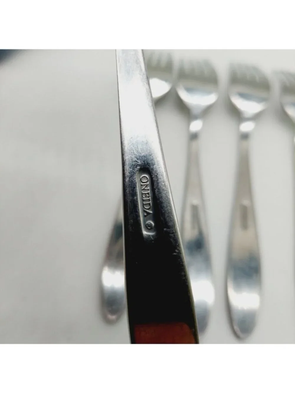 Oneida Stainless Steel Mooncrest Flatware Dinner Forks 8